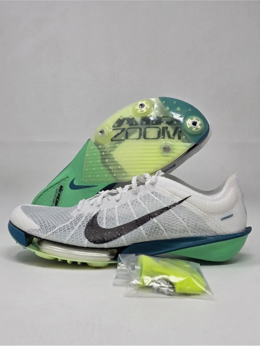 Nike - Air Zoom Victory 2 'White Bright Spruce Electric Algae Black.